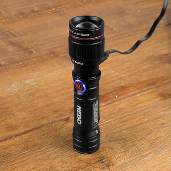 Įkraunamas prožektorius su 6x pritraukimu ir magnetine baze NEBO Redline FLEX RC (450 liumenų)